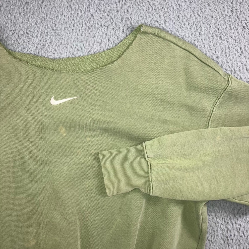 Nike Sweatshirt Women Small Oversized Center Swoosh Logo Pullover Bleached